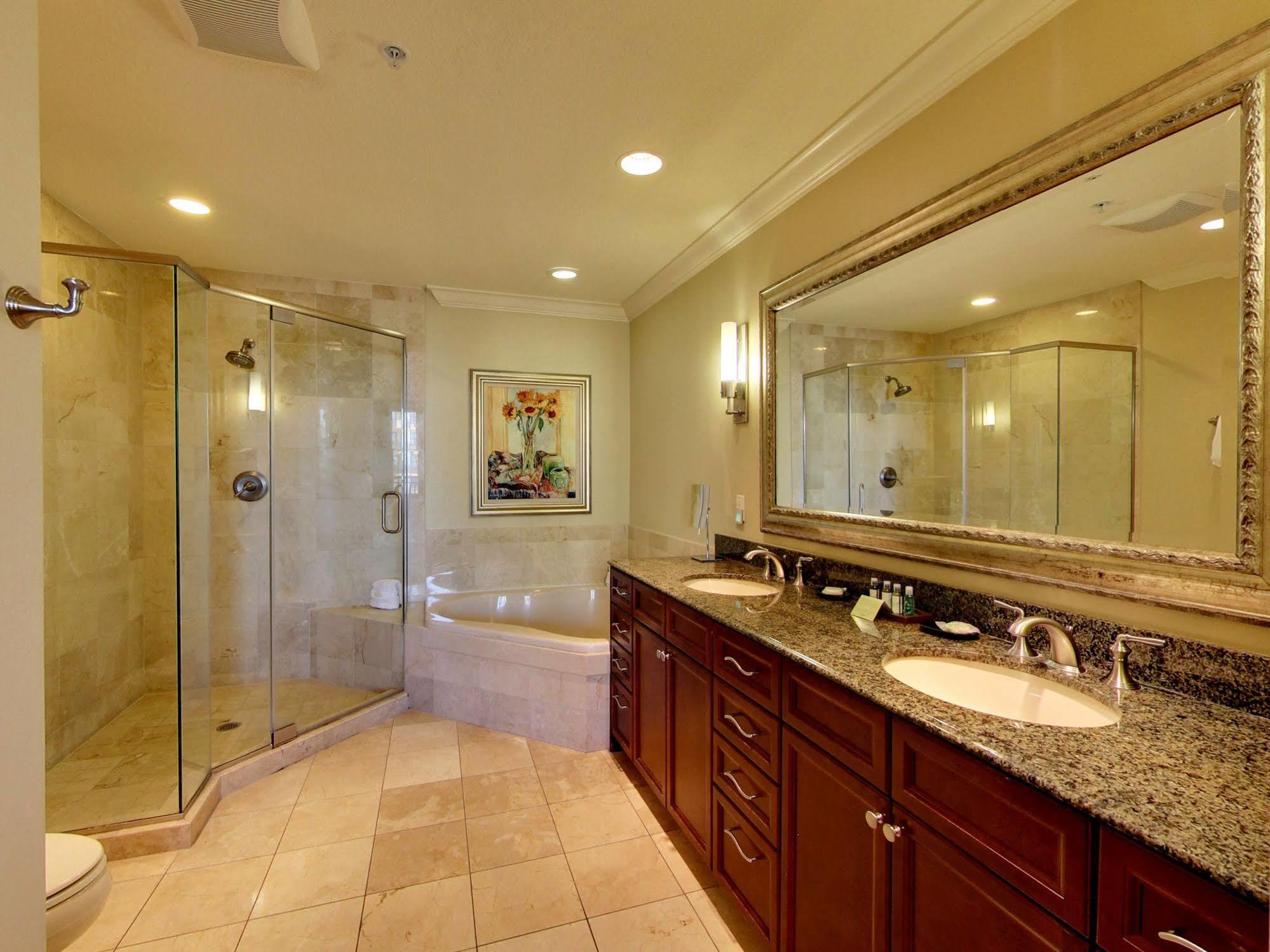 Emerald Grande Condominiums At Harborwalk Village Destin Exterior foto