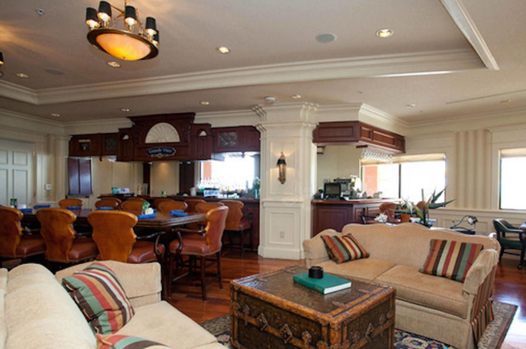 Emerald Grande Condominiums At Harborwalk Village Destin Exterior foto